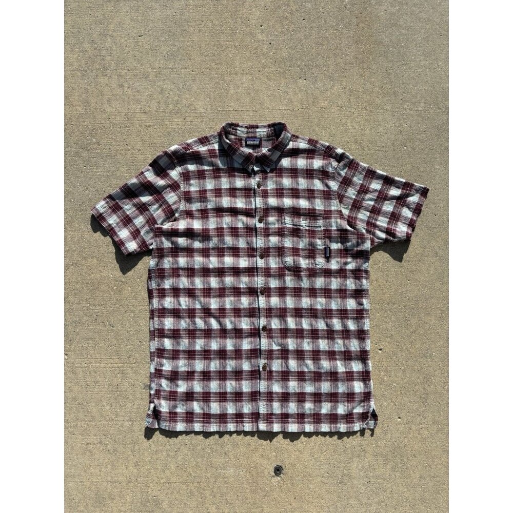 Patagonia Cropped Short Sleeve Button Up Plaid Flannel Large